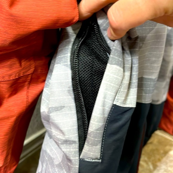 Color block Iceberg outerwear jacket NWOT - Picture 5 of 14